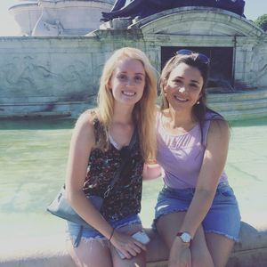 Meet your Posher, Annie